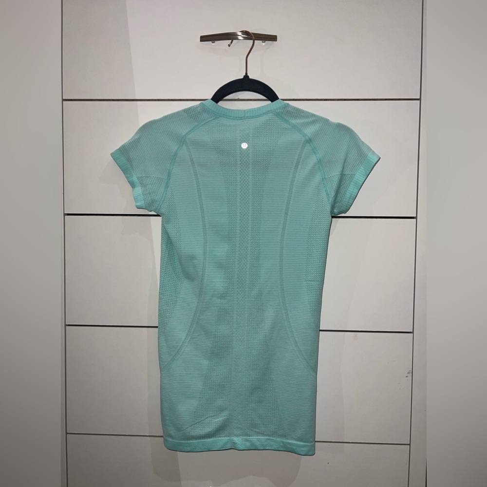 Lululemon Swiftly Tech Short Sleeve Crew - Picture 7 of 8